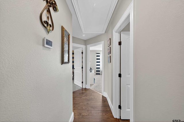 2621 Anderson County Rd 2212, Palestine, TX 75803