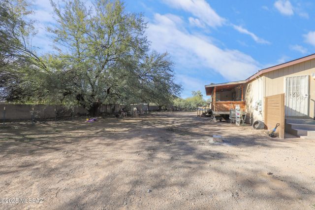 9301 W Bruce Street, Tucson, AZ 85735