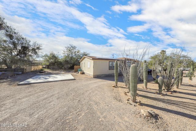 9301 W Bruce Street, Tucson, AZ 85735