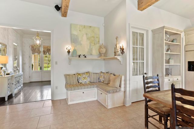 10753 Oakline Dr, Baton Rouge, LA 70809