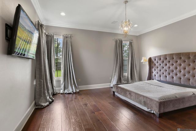 10753 Oakline Dr, Baton Rouge, LA 70809