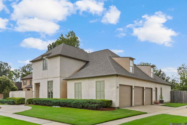 10753 Oakline Dr, Baton Rouge, LA 70809