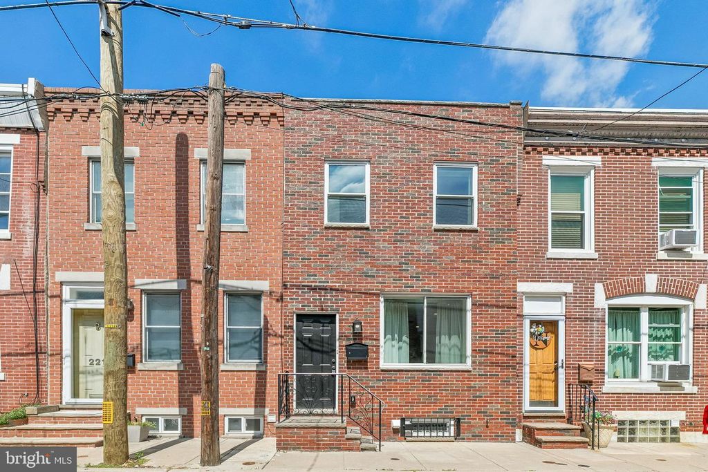 219 DALY ST, PHILADELPHIA, PA 19148 — photo 2