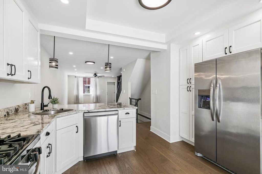 219 DALY ST, PHILADELPHIA, PA 19148 — photo 4