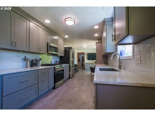 101 Ne 94TH St, Vancouver, WA 98665