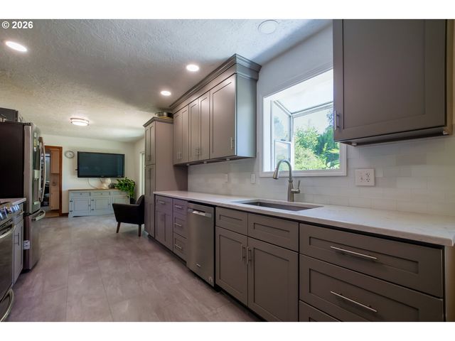 101 Ne 94TH St, Vancouver, WA 98665