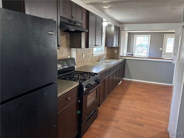 8853 Shellman Drive West, Cicero, NY 13039