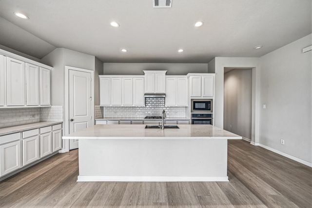 7623 Coral Lake Drive, Cypress, TX 77433