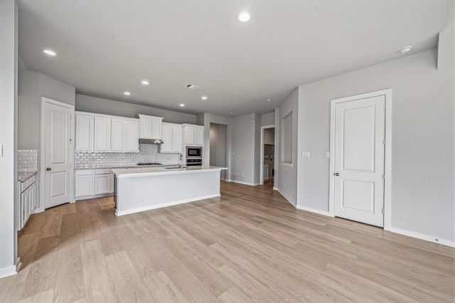 7623 Coral Lake Drive, Cypress, TX 77433