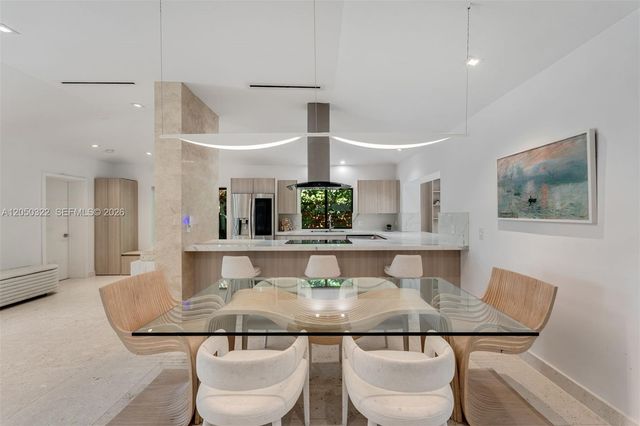 771 Fairway Dr, Miami Beach, FL 33141