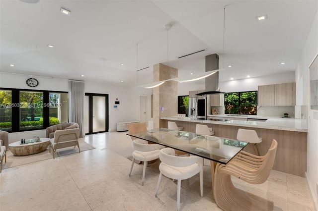 771 Fairway Dr, Miami Beach, FL 33141