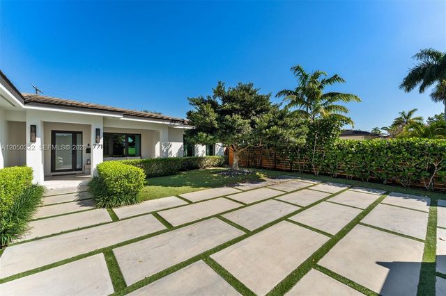 771 Fairway Dr, Miami Beach, FL 33141