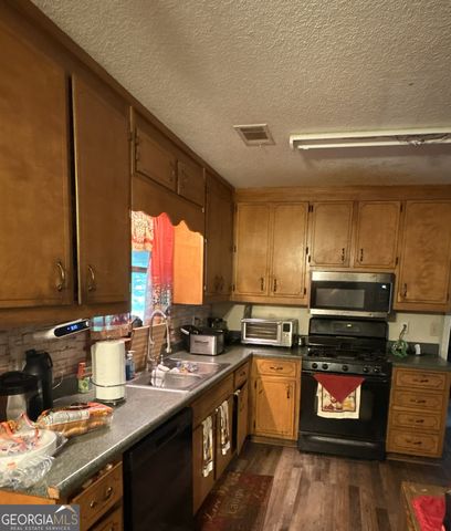 731 Jefferson Drive SW, Conyers, GA 30094