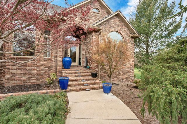 3 N Stagecoach Ct, Wichita, KS 67230