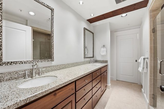 2214 Post Office Street 1A, Galveston, TX 77550