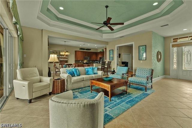 3131 Orangetree BEND, Fort Myers, FL 33905