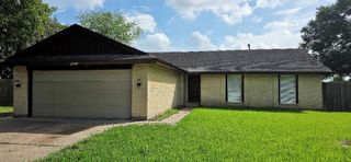 8443 Gulfwood Lane, Houston, TX 77075