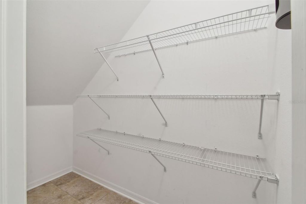 Image 20 of property listing at 3530 BROOK CROSSING DRIVE, Brandon, FL 33511