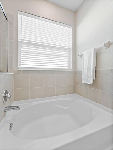 33700 HAMILTON HILL LANE, Wesley Chapel, FL 33545