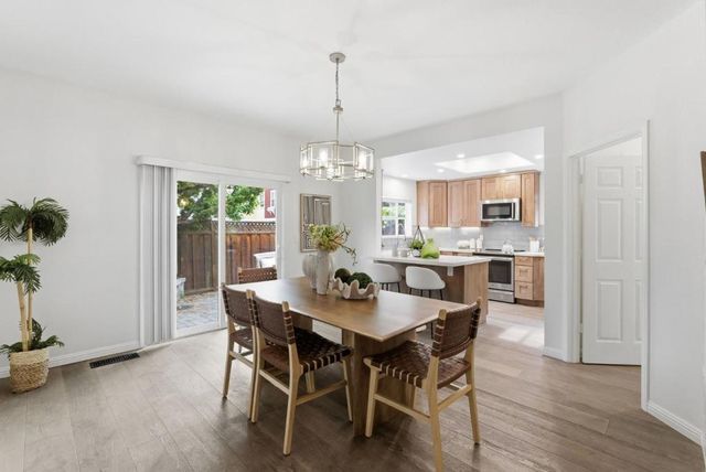 1914 Newman Place, Mountain View, CA 94043