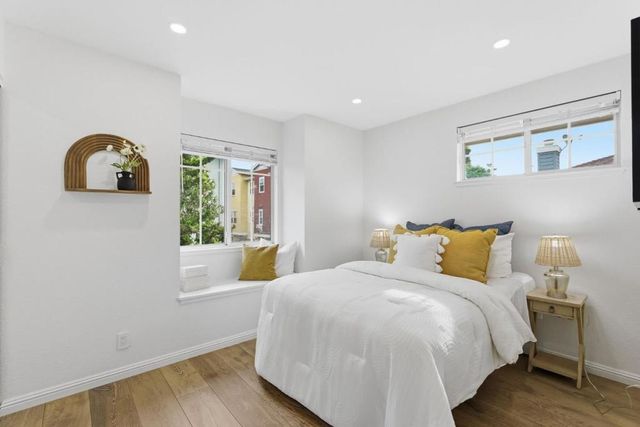 1914 Newman Place, Mountain View, CA 94043