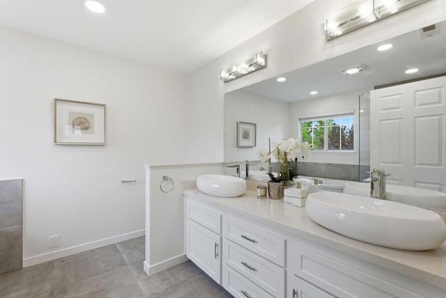 1914 Newman Place, Mountain View, CA 94043