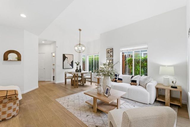 1914 Newman Place, Mountain View, CA 94043