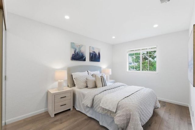 1914 Newman Place, Mountain View, CA 94043