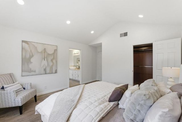 1914 Newman Place, Mountain View, CA 94043