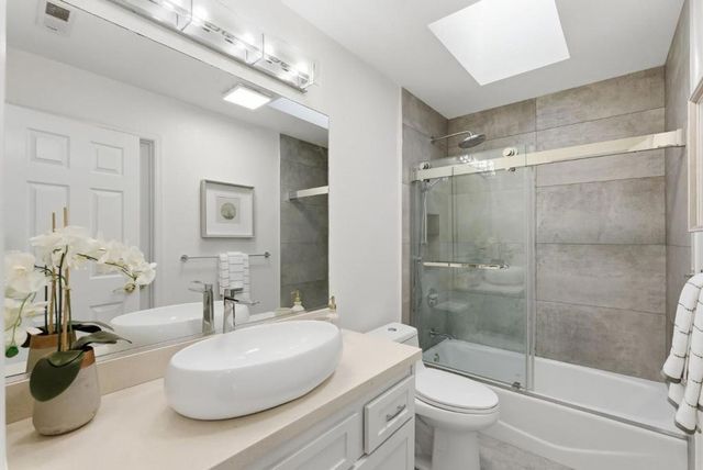 1914 Newman Place, Mountain View, CA 94043