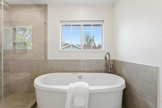 1914 Newman Place, Mountain View, CA 94043