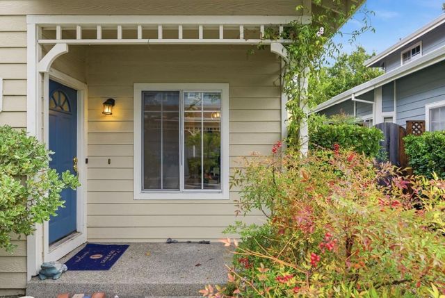 1914 Newman Place, Mountain View, CA 94043