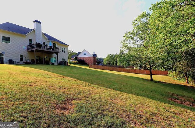 4684 Martins Crossing West Drive, Flowery Branch, GA 30542