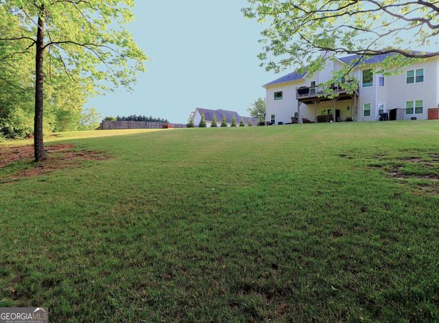 4684 Martins Crossing West Drive, Flowery Branch, GA 30542