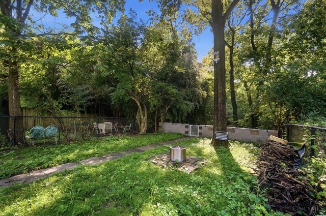 4727 Wilmer Court, Cincinnati, OH 45226