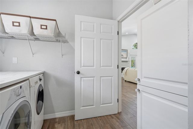 5274 WHITE SAND CIRCLE NE, St Petersburg, FL 33703