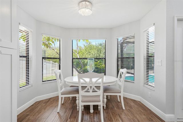 5274 WHITE SAND CIRCLE NE, St Petersburg, FL 33703