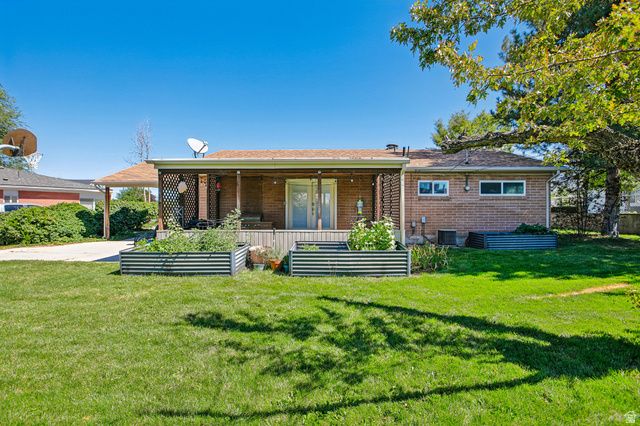 9956 S ASTER LN, Sandy, UT 84094