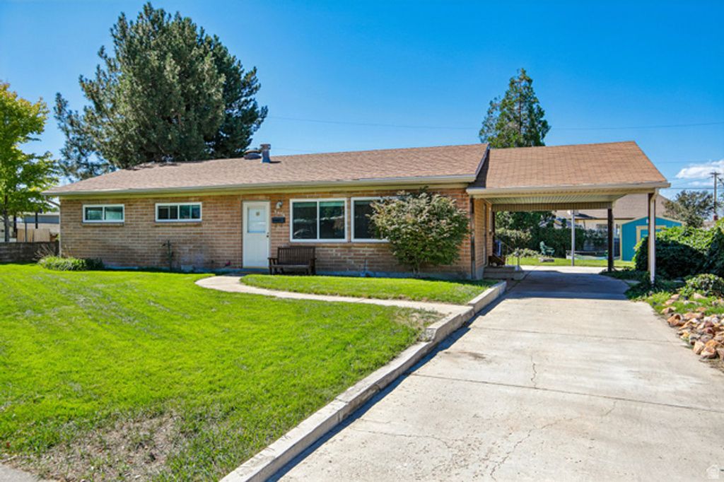 9956 S ASTER LN, Sandy, UT 84094 — photo 3