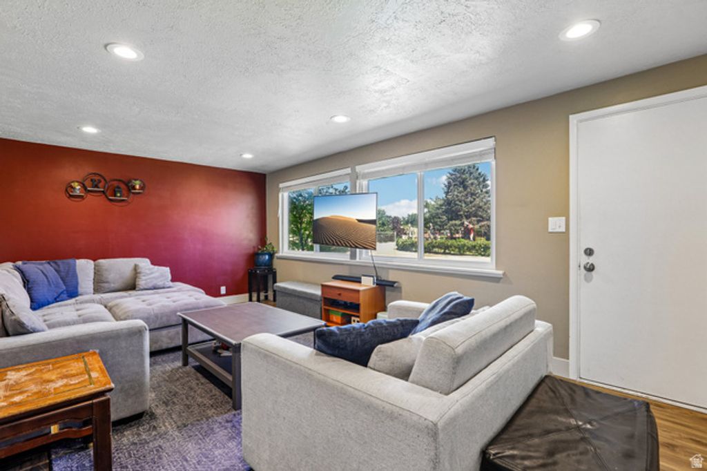 9956 S ASTER LN, Sandy, UT 84094 — photo 4