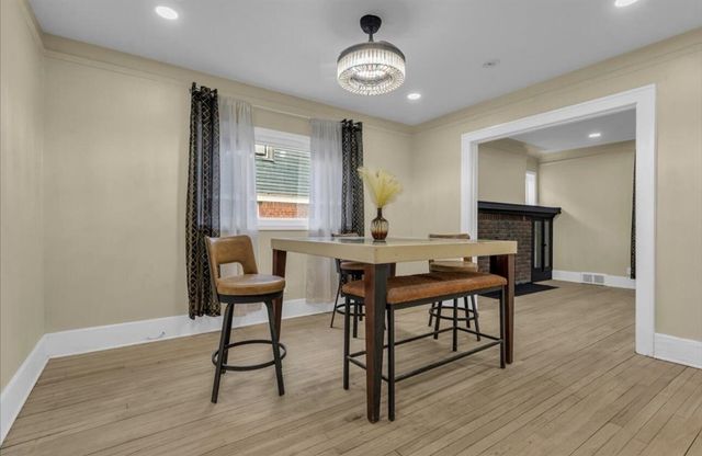 10320 Crocuslawn Street, Detroit, MI 48204