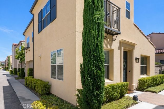 21730 Bene, Saugus, CA 91350