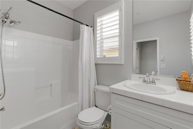 21730 Bene, Saugus, CA 91350
