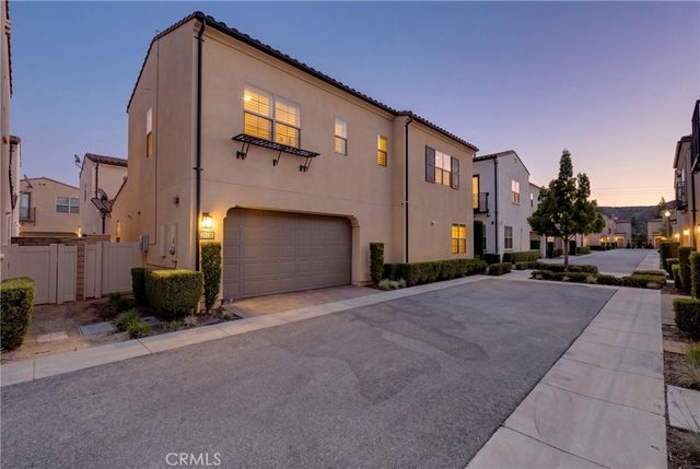 21730 Bene, Saugus, CA 91350