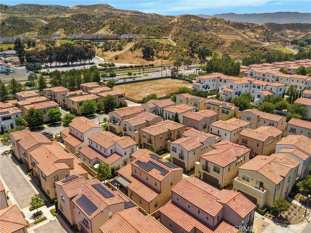 21730 Bene, Saugus, CA 91350