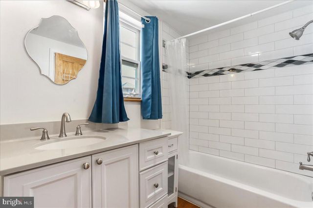 1114 W WASHINGTON ST, Hagerstown, MD 21740