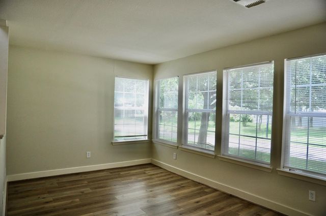 20734 Settlers Lake Circle N, Katy, TX 77449