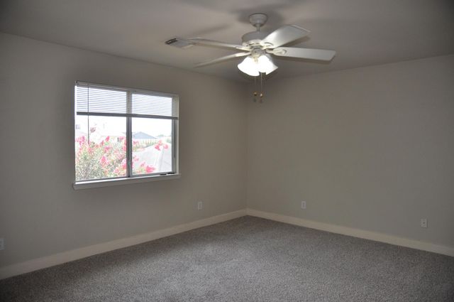 20734 Settlers Lake Circle N, Katy, TX 77449