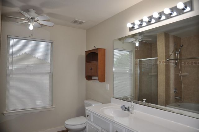 20734 Settlers Lake Circle N, Katy, TX 77449