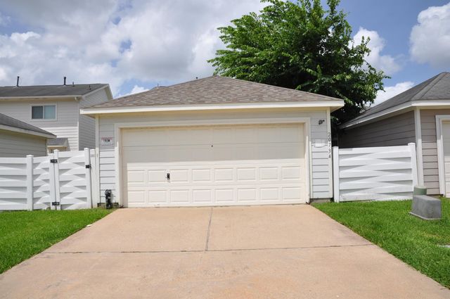 20734 Settlers Lake Circle N, Katy, TX 77449